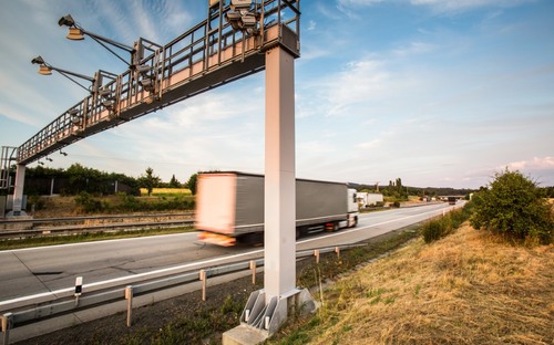 Mýto na Slovensku: Nové úseky D1 a R2 zvýšia náklady dopravcov