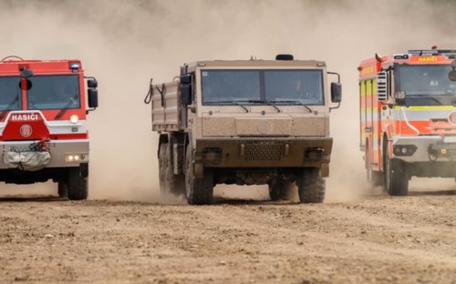 Tatra Force oslavuje 20 rokov. Zo sparťanského základu vyrástli hasičské aj armádne špeciály