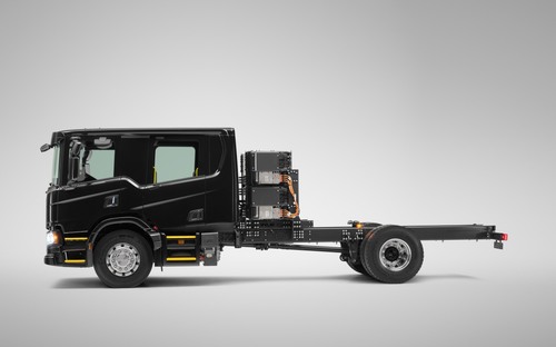 Scania CP31L 4x2: Elektrický CrewCab cieli na záchranárov