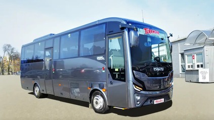 ISUZU GRAND TORO XL: MIDIBUS S KAPACITOU MENŠIEHO AUTOKARU PRICHÁDZA DO EURÓPY