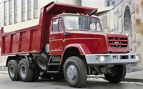 Tatra-ZIL 815 mala byť nádejou, do výroby ju nakoniec nepretlačili