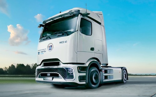 Vodíkový spaľovák od Mercedesu príde v roku 2027. Nebudú ho vyvíjať sami