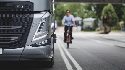 VOLVO MÁ 5 HVIEZDIČIEK: MODEL FM BODUJE V EURO NCAP