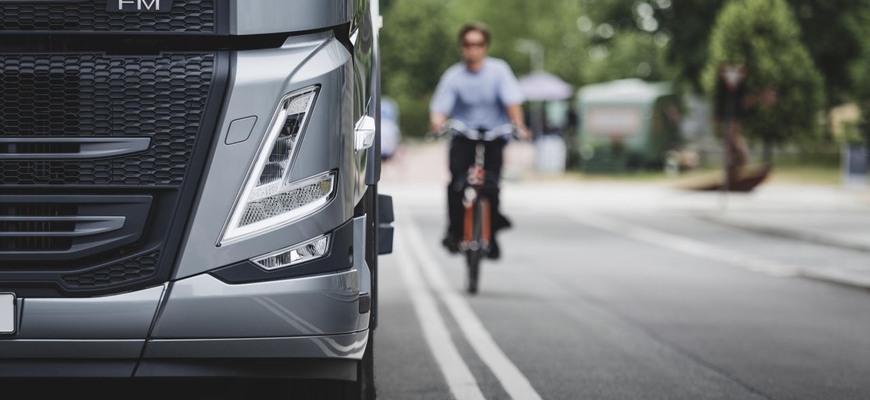 Volvo má 5 hviezdičiek: Model FM boduje v Euro NCAP