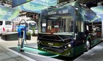 Nové elektrické autobusy Scania zlepšili chladenie aj výkon. Na streche vozia 520 kWh energie