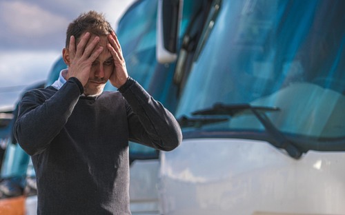 Ilegálni prisťahovalci prídu o vodičáky. V tejto krajine nechcú negramotných vodičov