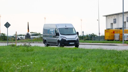 TEST TOYOTA PROACE MAX ELECTRIC – PRVÁ 3,5-TONOVÁ ELEKTRICKÁ DODÁVKA OD TOYOTY