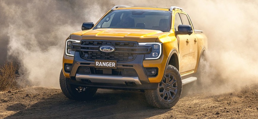 Nový Ford Ranger oficiálne. Pod prednú kapotu si konečne našiel cestu diesel V6