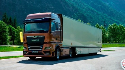 MAN MÁ NOVÝ NAFTOVÝ SUPERMOTOR. INVESTOVAL DOŇ STOVKY MILIÓNOV EUR