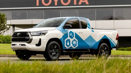 TOYOTA HILUX NA VODÍK JE SONDA MOŽNOSTI ALTERNATÍVNEHO ECO POHONU