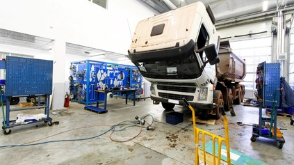 SERVISNÉ NÁKLADY FLOTILY: AUTORIZOVANÝ VS. NEZÁVISLÝ SERVIS