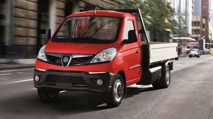 NOVÉ PIAGGIO PORTER NP6 ODHALENÉ. MALÝ VEĽKÝ TALIAN DEFINITÍVNE KONČÍ S NAFTOU