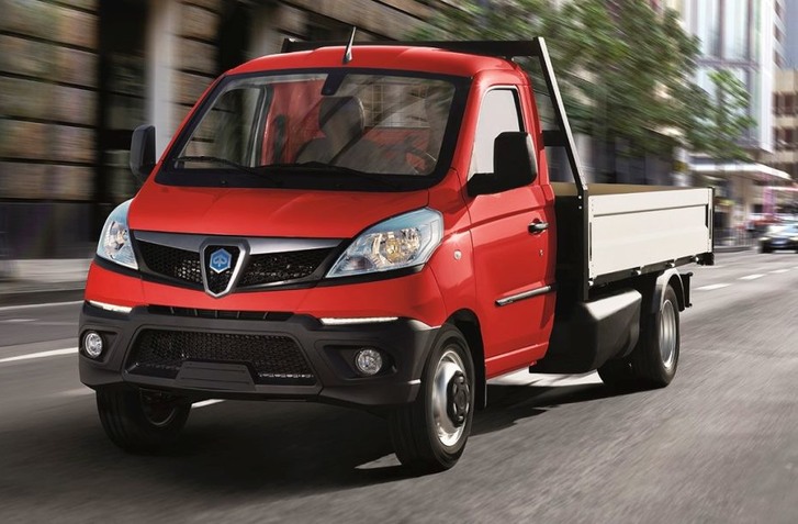 NOVÉ PIAGGIO PORTER NP6 ODHALENÉ. MALÝ VEĽKÝ TALIAN DEFINITÍVNE KONČÍ S NAFTOU