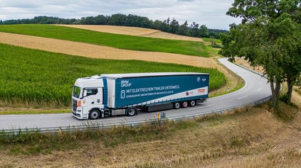 Logistika BMW testuje elektrické návesy na krátke aj dlhšie trasy