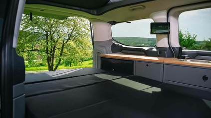 PO CALIFORNII PREDSTAVILI AJ MASÍVNEJŠÍ OBYTNÝ VW TRANSPORTER T7. PRÍDE AJ AKO 2.0 TDI 4MOTION