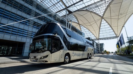 Neoplan ukázal Skyliner Auwärter Edition. Limitovaná edícia dostala retro vzhľad a luxusnú výbavu