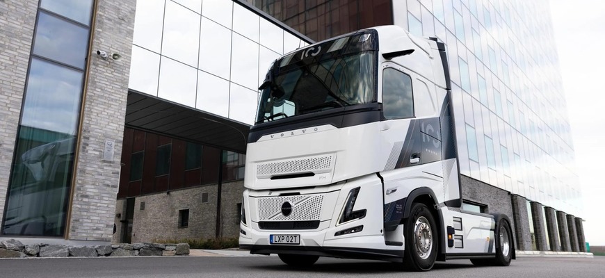 Volvo oslavuje 100 rokov v predstihu. Výročné FH neostalo iba pri nafte