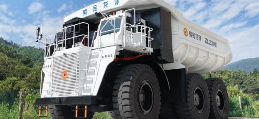 Elektrický banský sklápač odvezie 230 ton. Za 25 minút sa má nabiť na 90 %