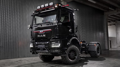 MAN UKÁZAL ŠPECIÁLNY ŤAHAČ PRE POĽNOHOSPODÁROV. JE KLASIFIKOVANÝ AKO TRAKTOR