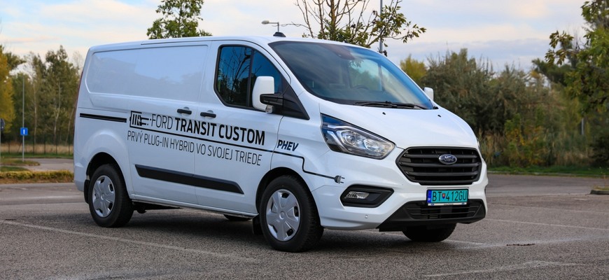 Test Ford Transit Custom PHEV: Chcete jazdiť do 3,0 l na 100 km? Ide to, má to ale háčik