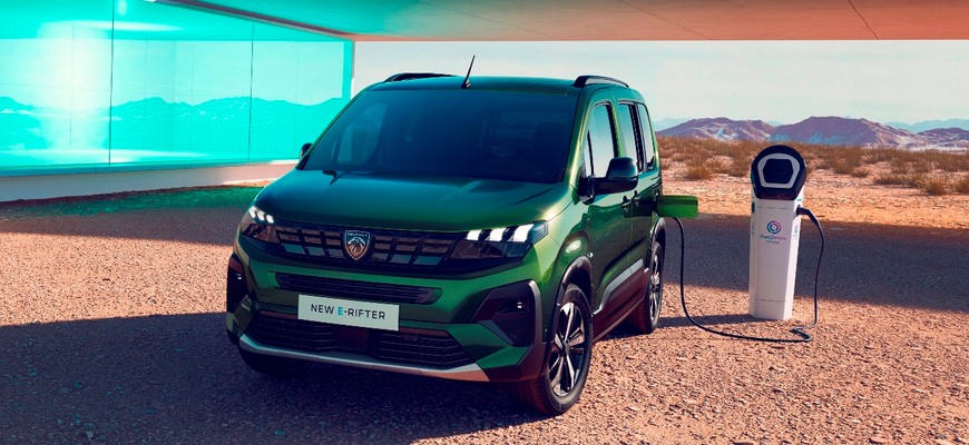 Nový Peugeot Rifter prichádza na Slovensko. Za elektrickú verziu si poriadne priplatíte