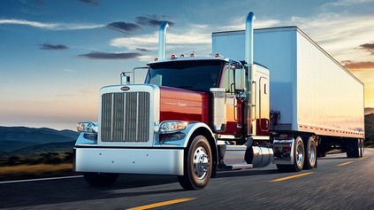 ODŠTARTOVALI NOVÝ TREND. ŤAHAČ PETERBILT 589 SPUSTIL VLNU RETROMÁNIE. ČAKÁ TO AJ EURÓPU?