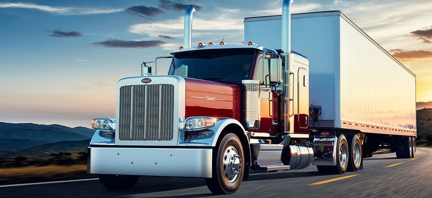 Odštartovali nový trend. Ťahač Peterbilt 589 spustil vlnu retrománie. Čaká to aj Európu?