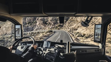 VOLVO PRIDÁVA DO ÁUT KAMERU NA SLEDOVANIE VODIČA. SLEDOVANIE ICH OČÍ ZLEPŠÍ BEZPEČNOSŤ NA CESTÁCH