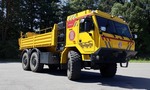 Táto služobná Tatra Force slúži automobilke pri skúškach odolnosti kabín pri výbuchoch