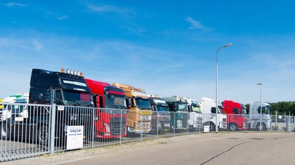 AKO BEZPEČNE NAKUPOVAŤ JAZDENÉ ŤAHAČE Z NEMECKA A BELGICKA