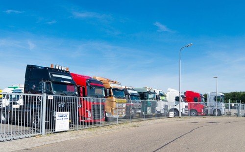 Ako bezpečne nakupovať jazdené ťahače z Nemecka a Belgicka