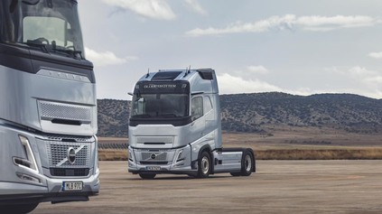 ŠVÉDI PREDSTAVILI VOLVO FH AERO. ZNIŽUJE SPOTREBU, ZLEPŠUJE STABILITU A MÁ NEUVERITEĽNÝCH 780 K