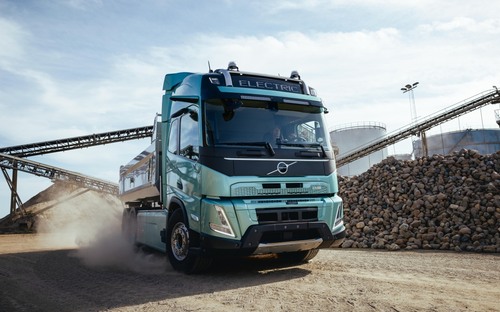 Nové pohony Volvo: Elektrika má zvládnuť 700 km, spaľovací motor dostane druhý dych